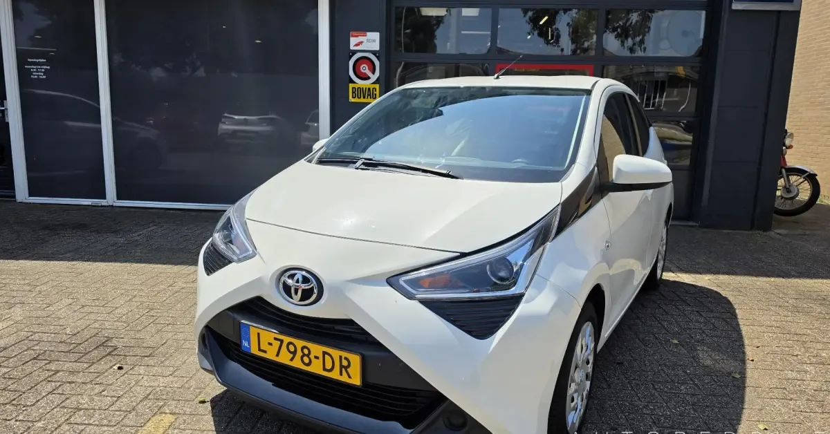 Toyota Aygo (2021) — foto 1