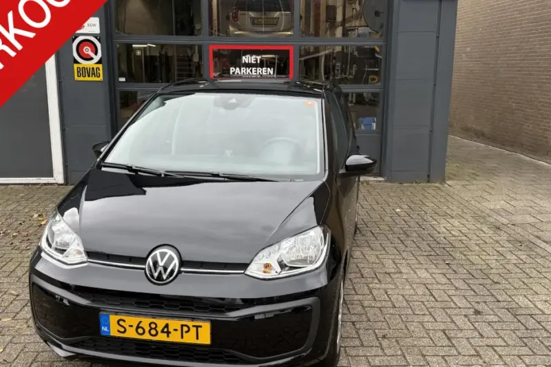 Volkswagen Up! (2023)