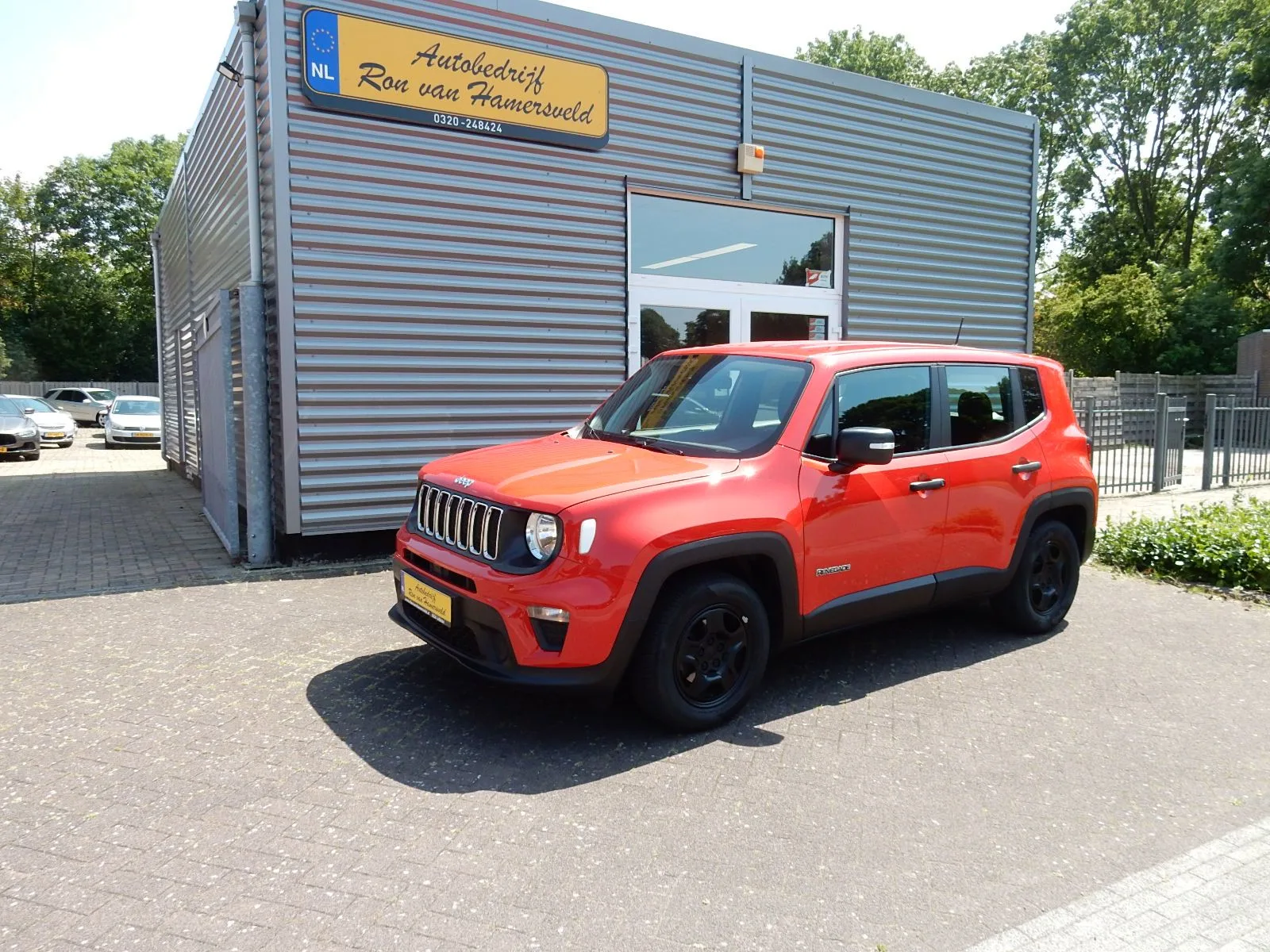 Jeep Renegade (2019) — foto 1