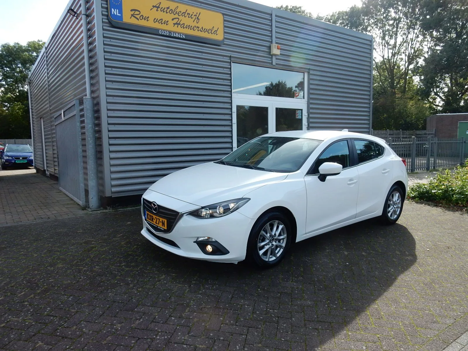 Mazda 3 (2015) — foto 1