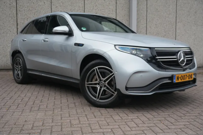 Mercedes-Benz EQC (2020)