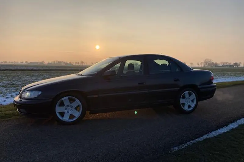 Opel Omega (1999)