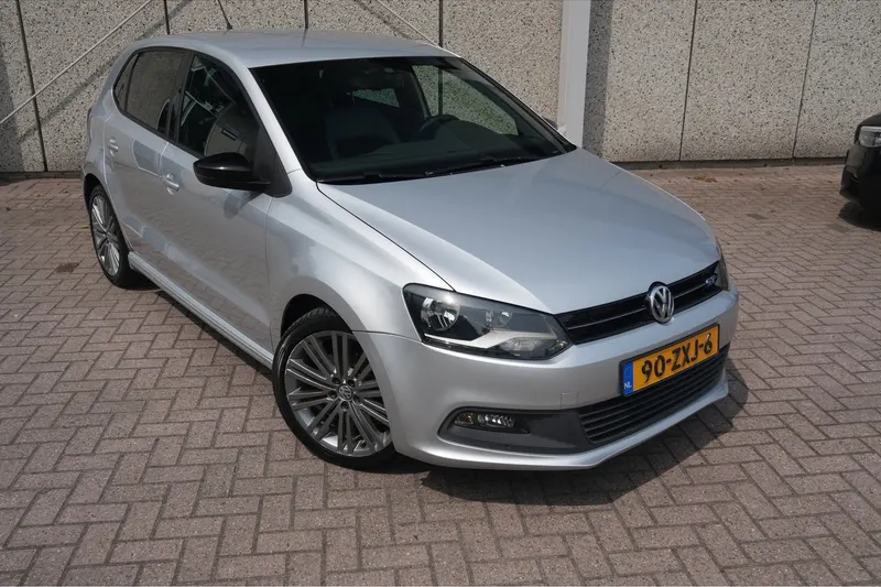 Volkswagen Polo (2013)
