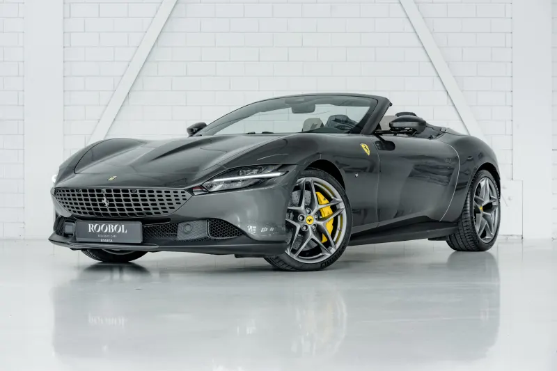 Ferrari Roma Spider (2025)