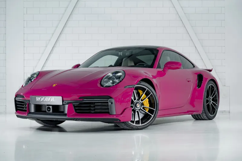 Porsche 911 (2023)