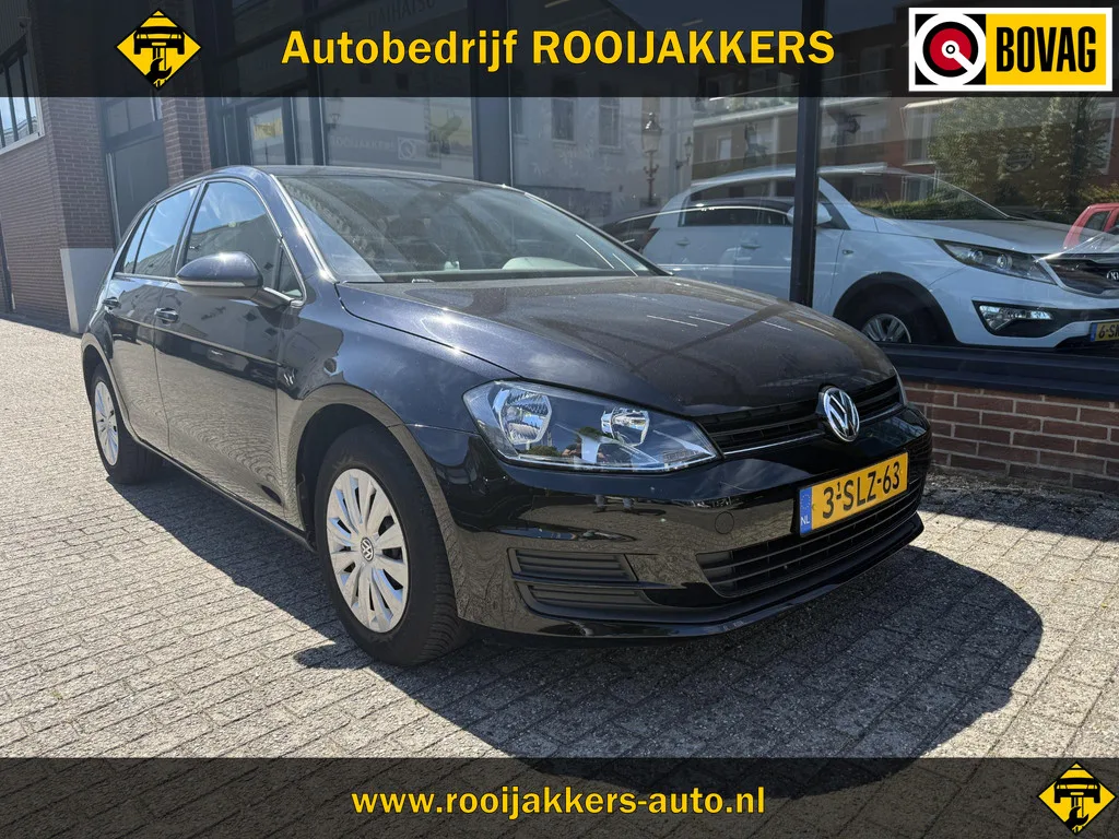 Volkswagen Golf (0) — foto 1
