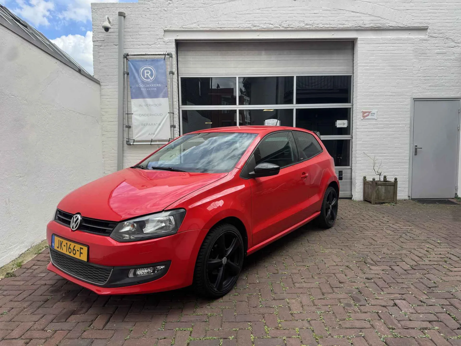 Volkswagen Polo (2011) — foto 1