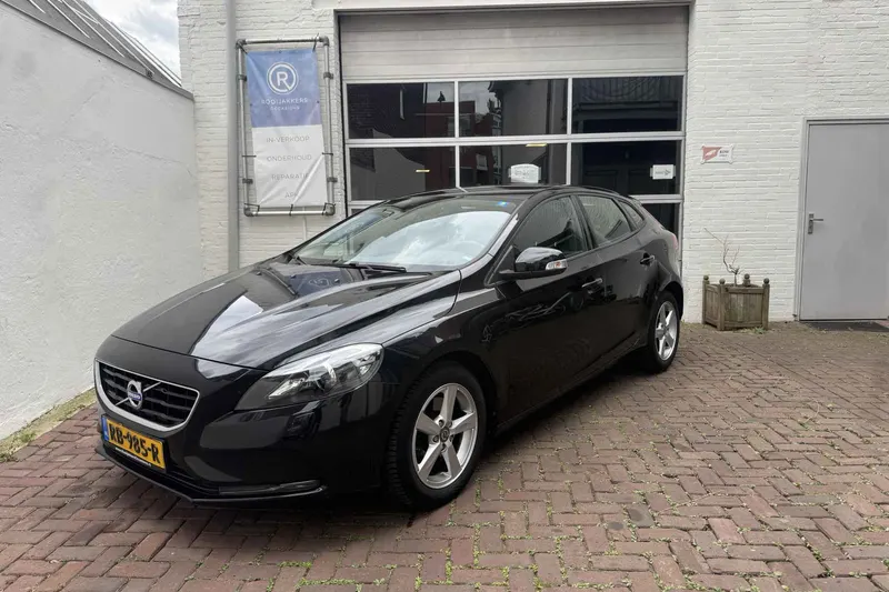 Volvo V40 (2014)