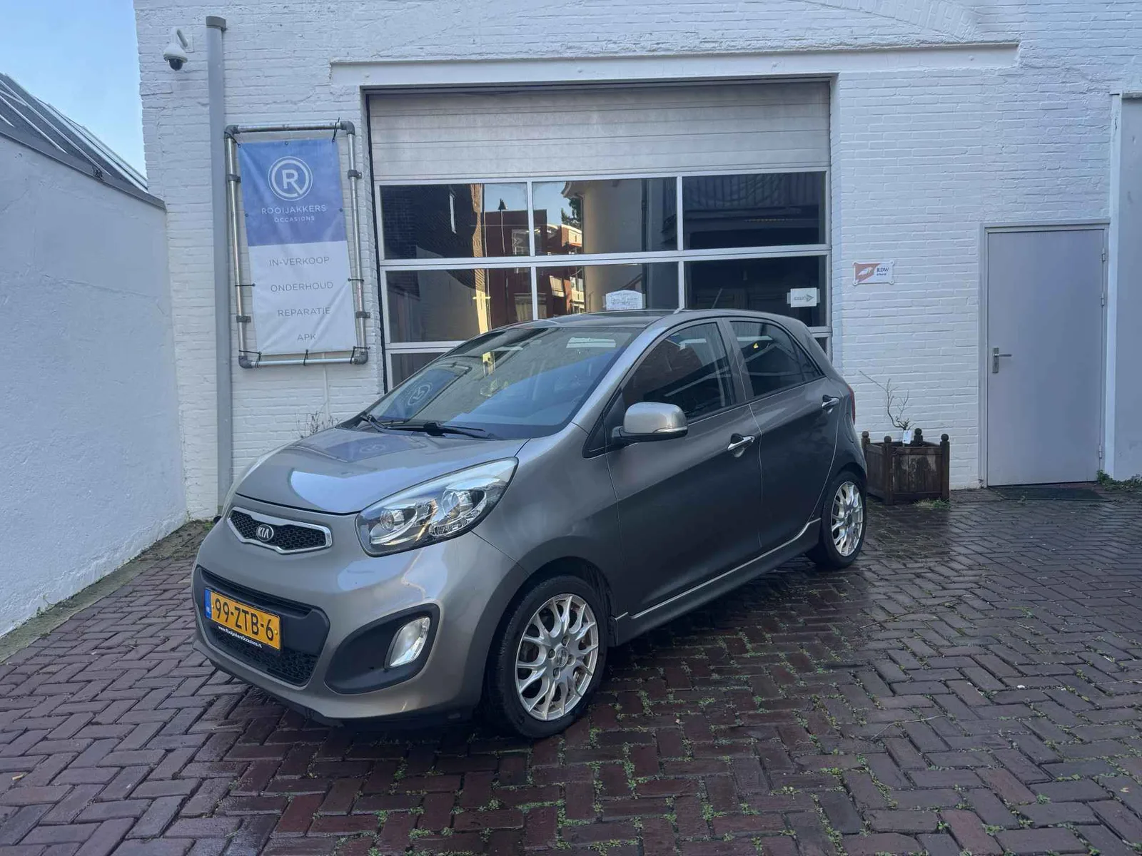 Kia Picanto (2013) — foto 1