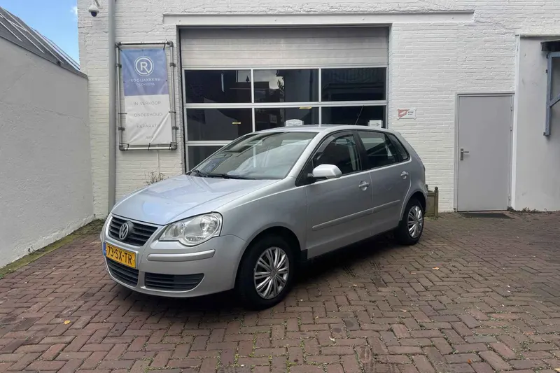 Volkswagen Polo (2006)