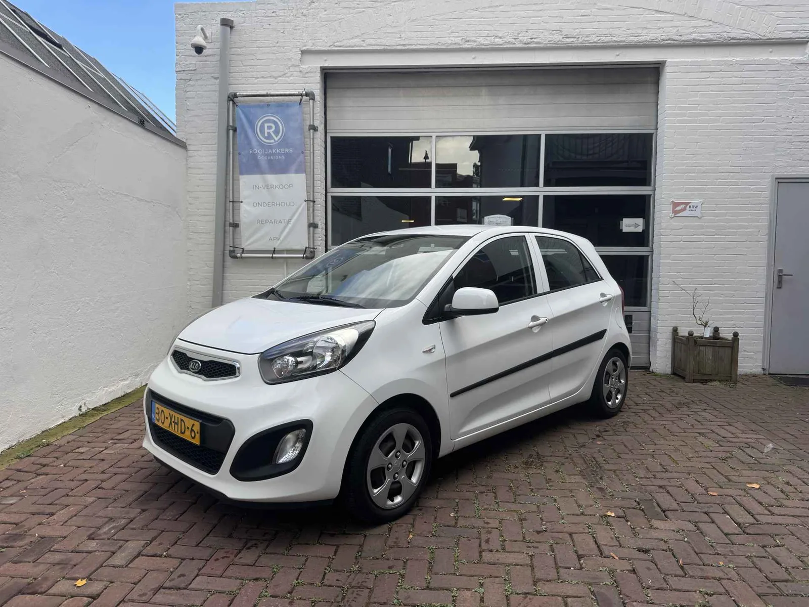Kia Picanto (2012) — foto 1