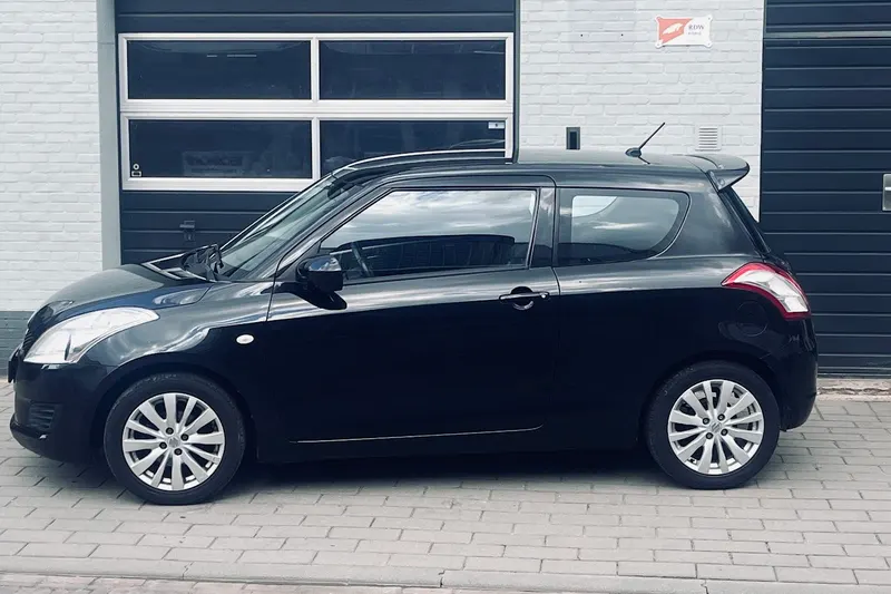 Suzuki Swift (2013)