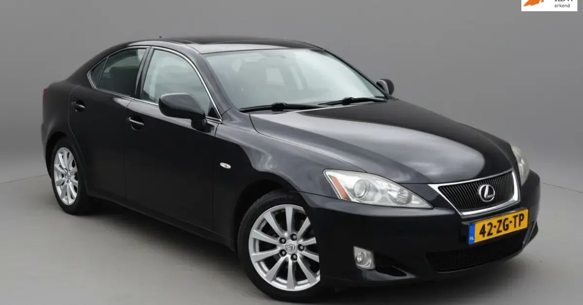 Lexus IS (2008) — foto 1