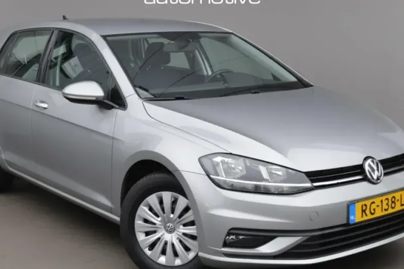 Volkswagen Golf (2017)