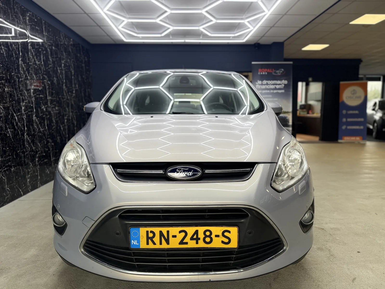 Ford C-Max (2011) — foto 1