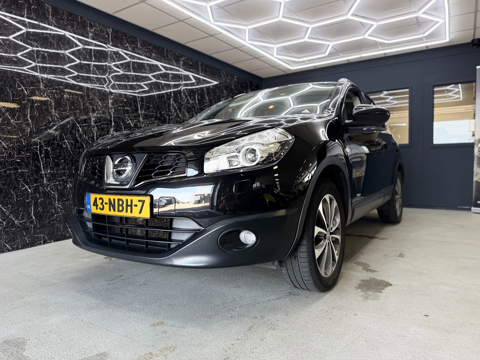 Nissan Qashqai (2010) — foto 1