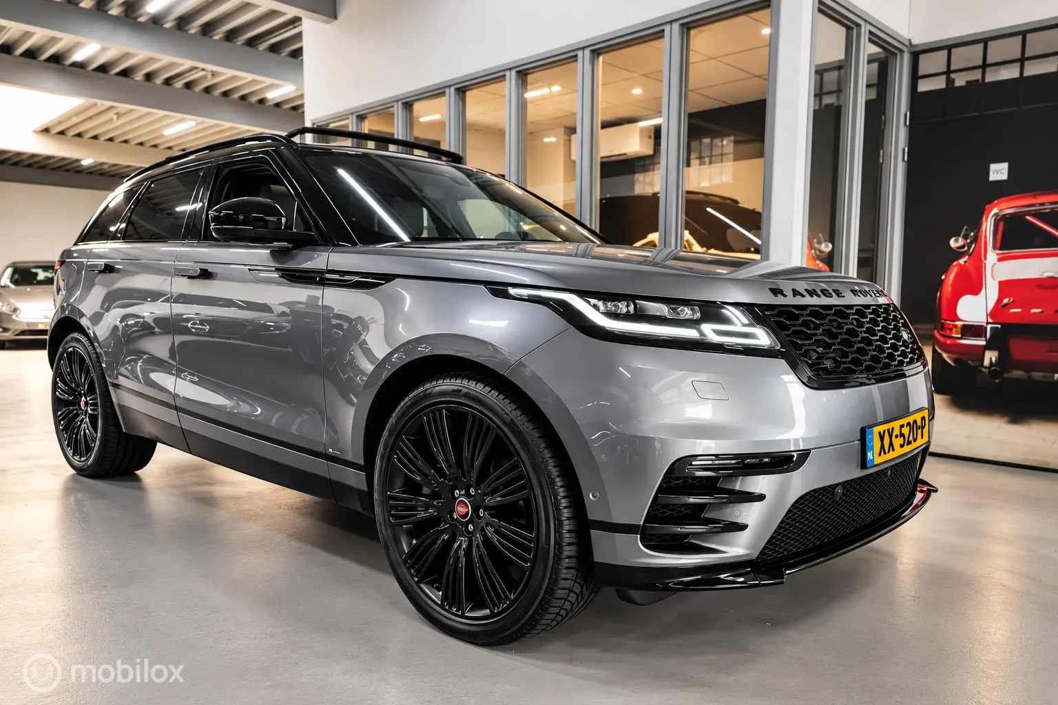 Land Rover Range Rover Velar (2018) — foto 1