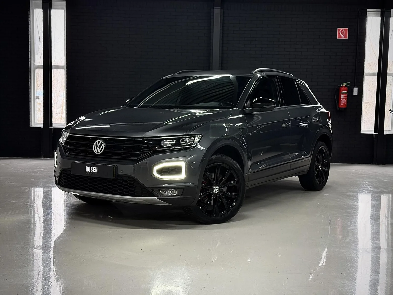 Volkswagen T-Roc (2020) — foto 1