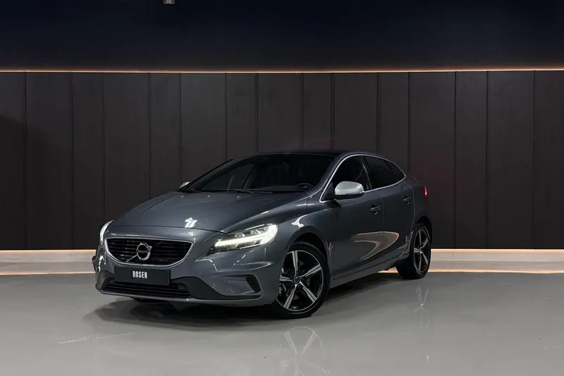 Volvo V40 (2018)