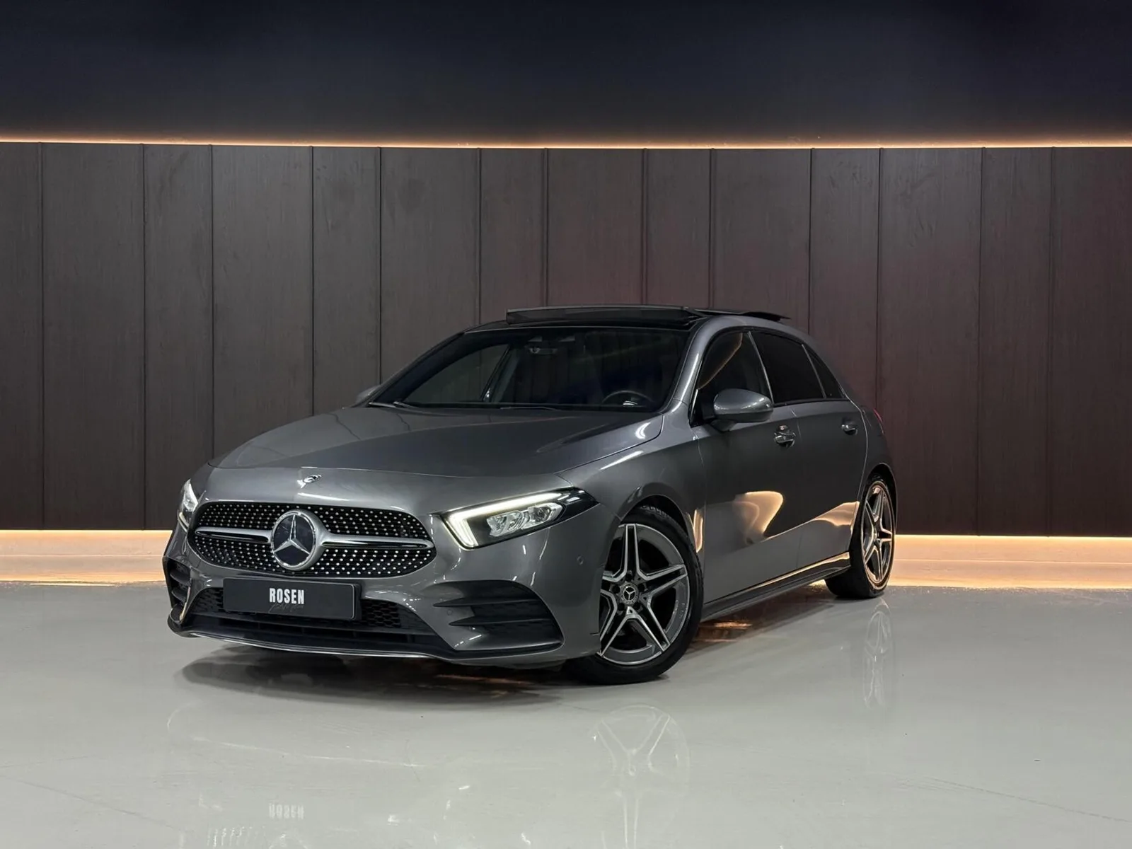 Mercedes-Benz A-Klasse (2019) — foto 1
