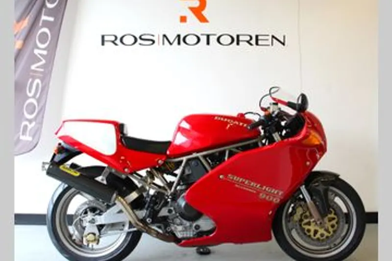 Ducati 900 SL (1995)