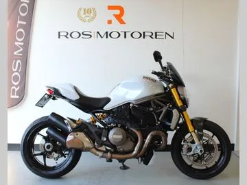 DUCATI MONSTER 1200 S (2015) — foto 1