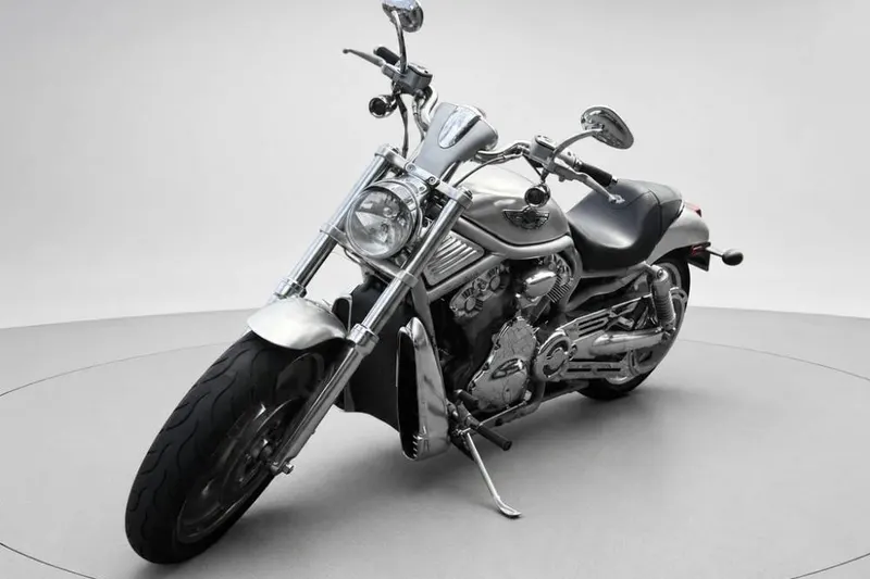 Harley-Davidson V-Rod (2002)