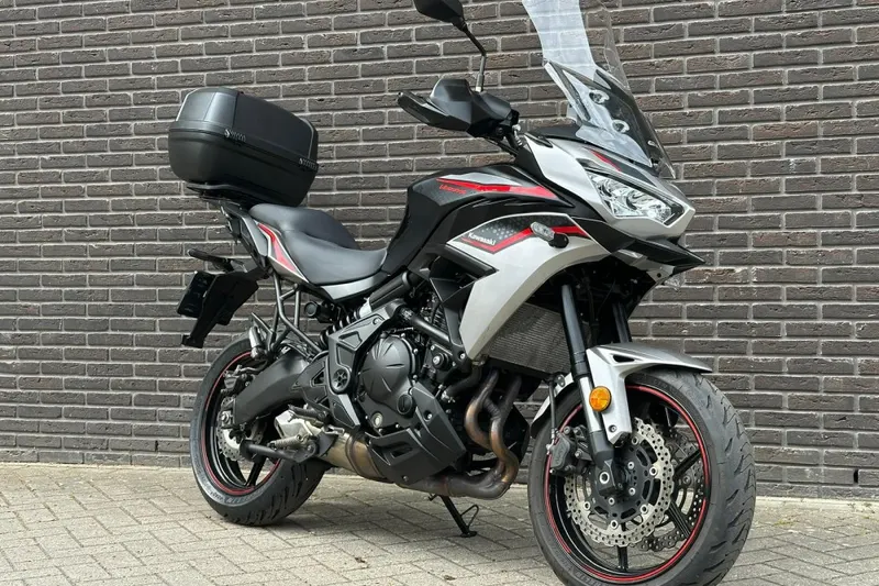 Kawasaki Versys 650 (2022)