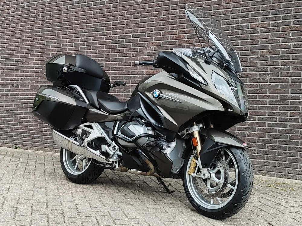 BMW R 1250 RT (2021) — foto 1