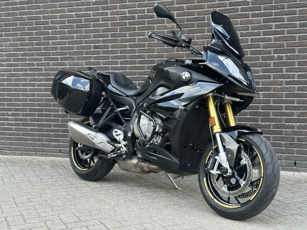 BMW S 1000 XR (2019) — foto 1