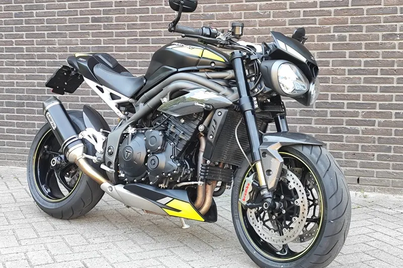 Triumph Speed Triple RS (2020)