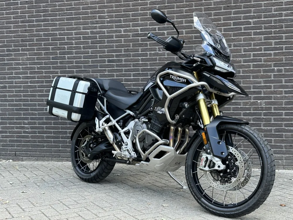 Triumph Tiger 1200 Rally Pro (2022) — foto 1