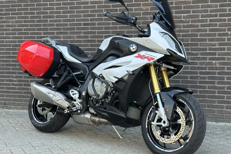 BMW S 1000 XR (2016)