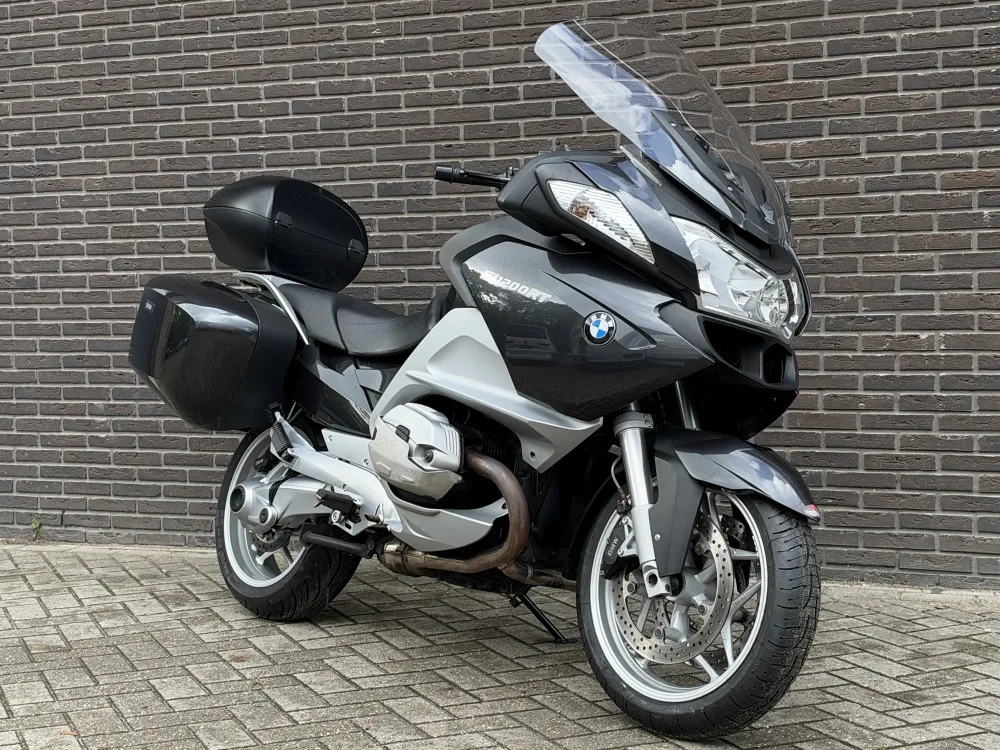 BMW R 1200 RT (2011) — foto 1