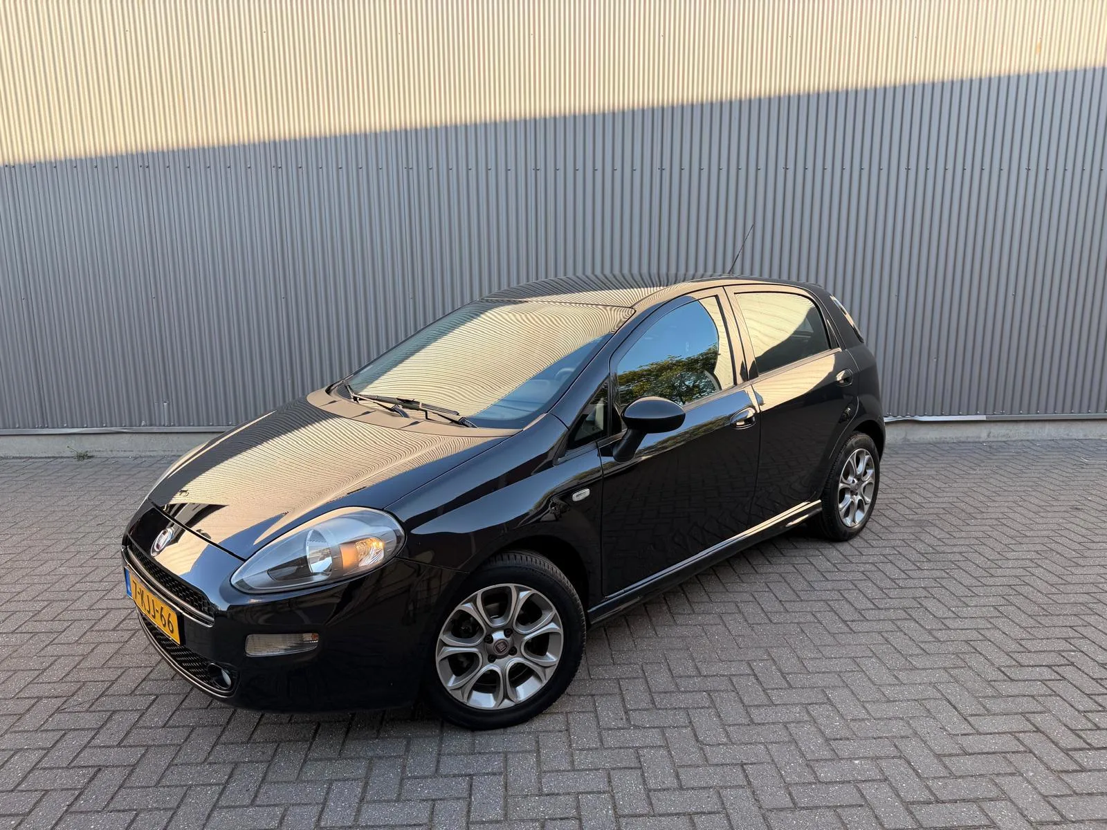 Fiat Punto (2013) — foto 1