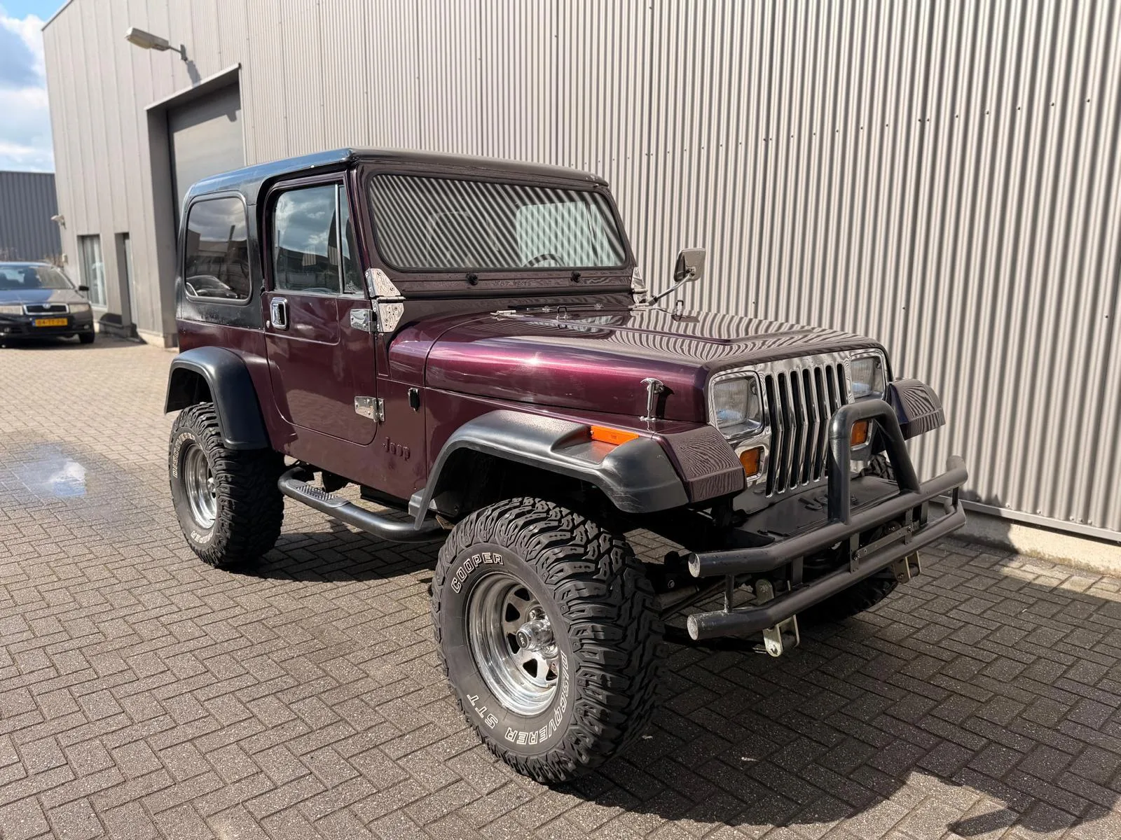 Jeep Wrangler (1988) — foto 1