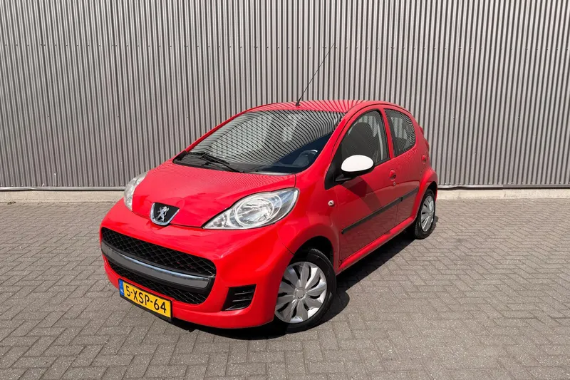 Peugeot 107 (2011)
