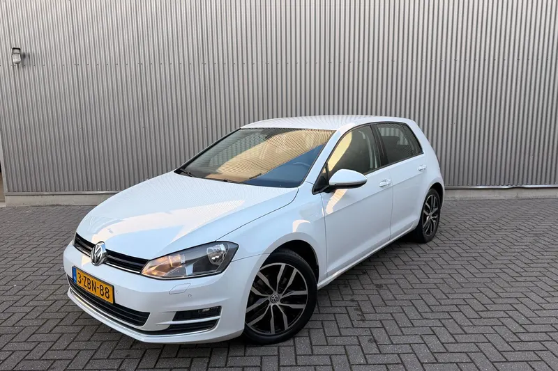 Volkswagen Golf (2014)