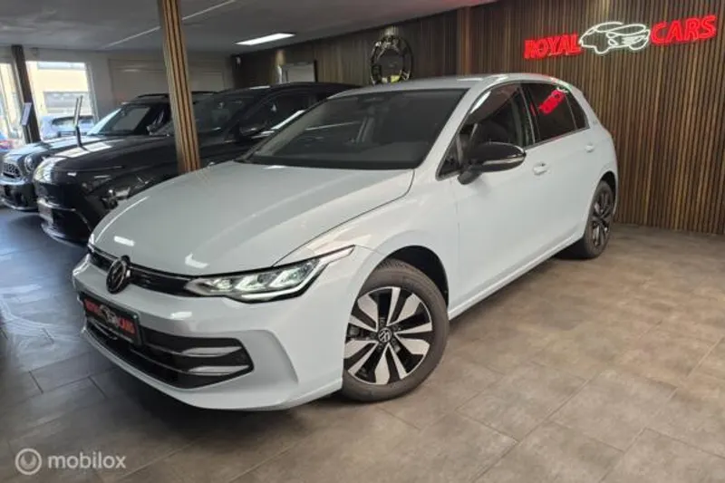 Volkswagen Golf (2025)