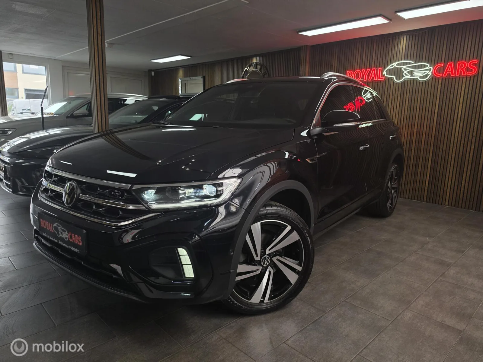 Volkswagen T-Roc (2024) — foto 1