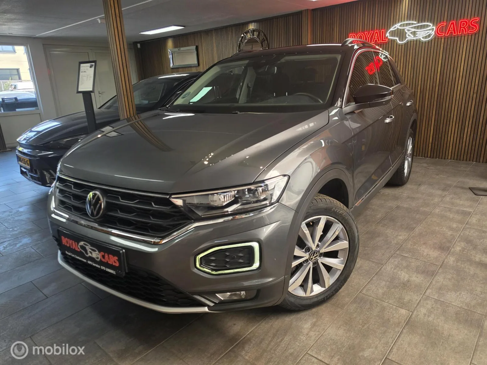 Volkswagen T-Roc (2021) — foto 1