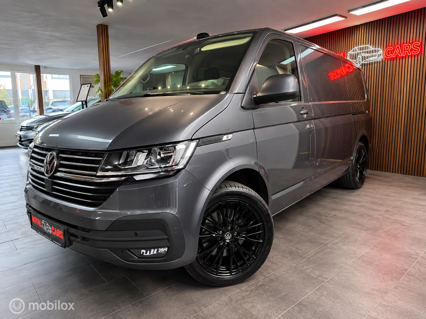 Volkswagen Transporter (2021) — foto 1