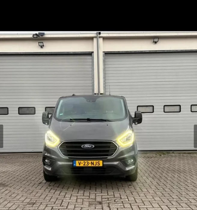 Ford Transit Custom (2021) — foto 1