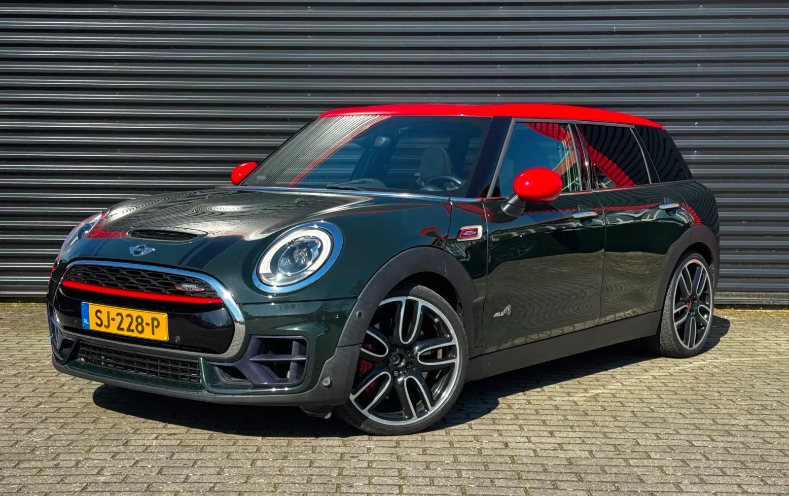 MINI Clubman (2018) — foto 1