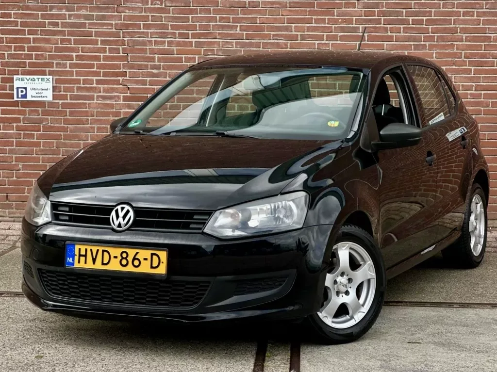 Volkswagen Polo (2009) — foto 1