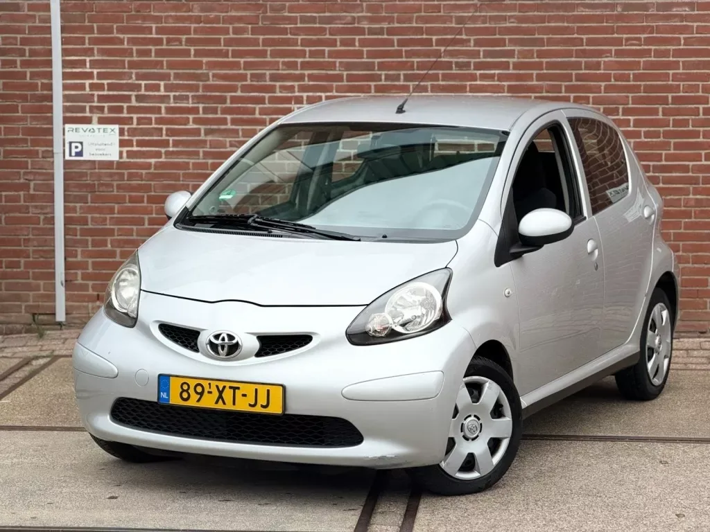 Toyota Aygo (2007) — foto 1