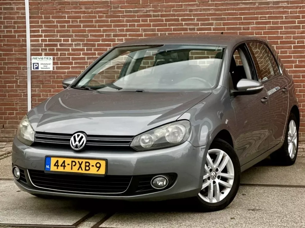 Volkswagen Golf (2011) — foto 1