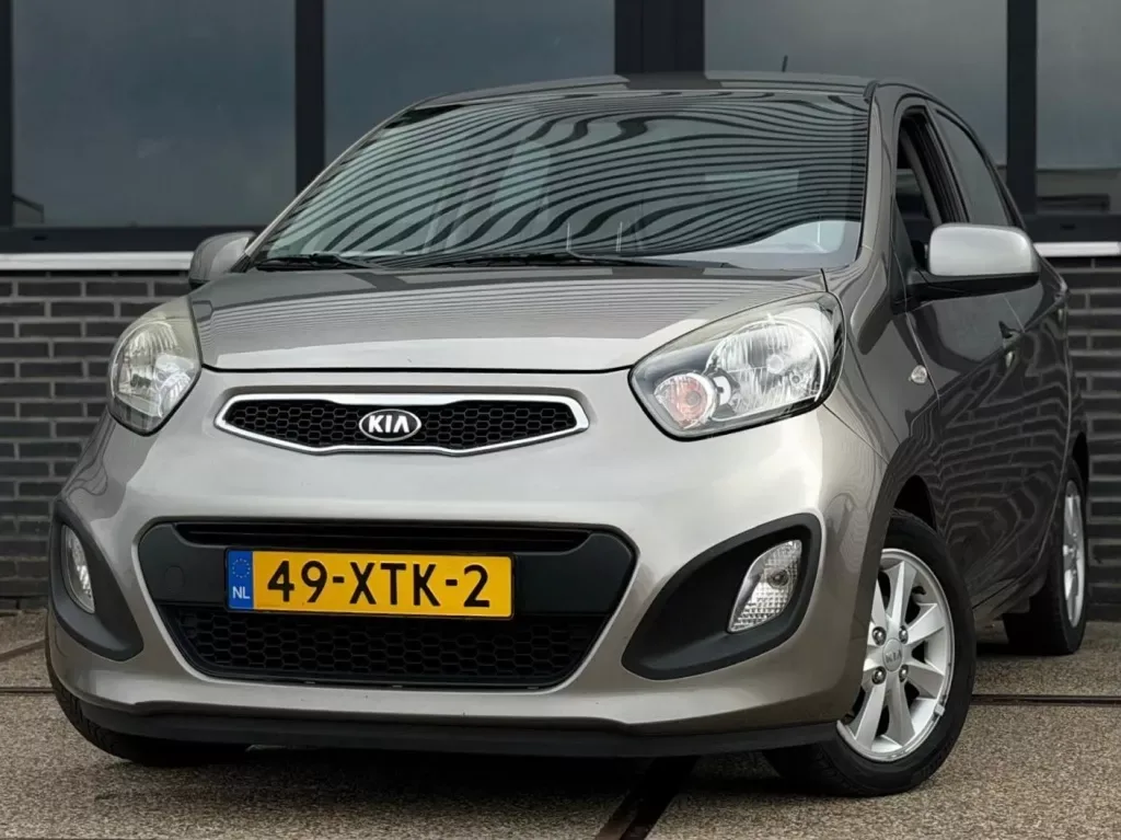 Kia Picanto (2012) — foto 1