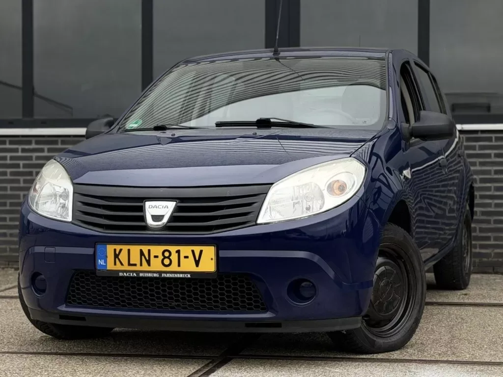 Dacia Sandero (2009) — foto 1