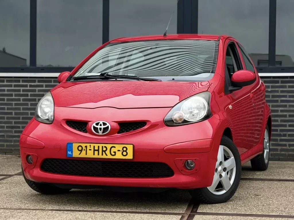 Toyota Aygo (2009) — foto 1